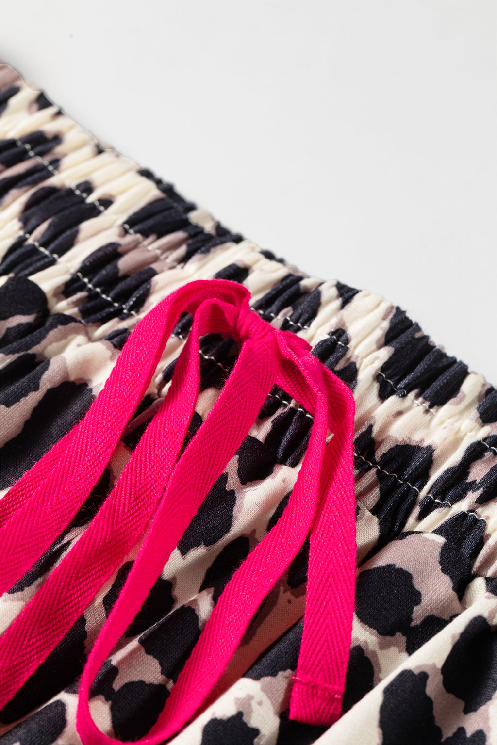 Red Contrast Detail Tie Waist Leopard Print Casual Pants