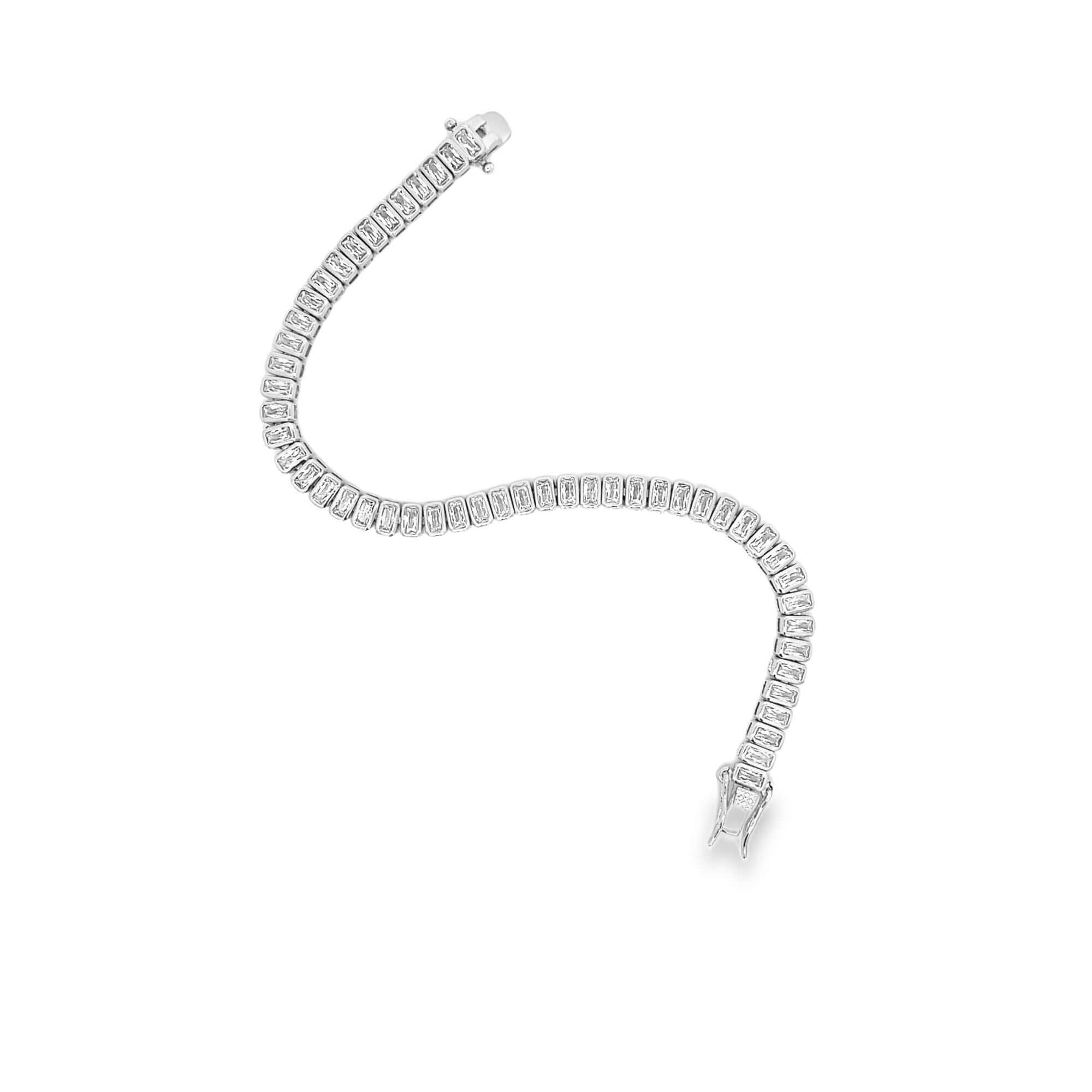 Laura Geometric Necklace & Bracelet Set Gold